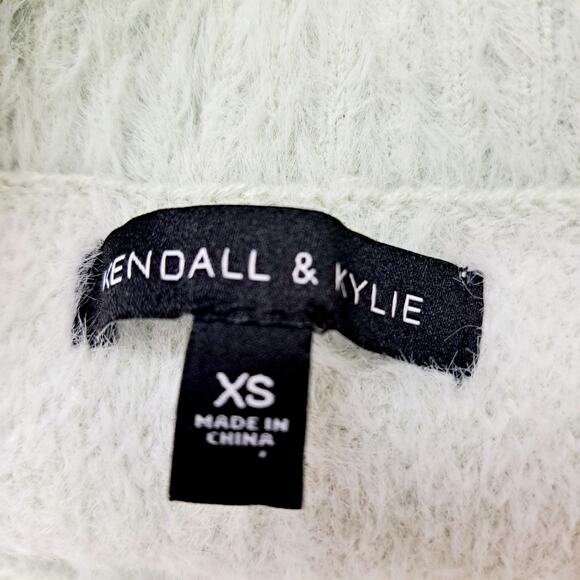 Kendall & Kylie Cropped Fuzzy Sweater Top - Picture 6 of 11